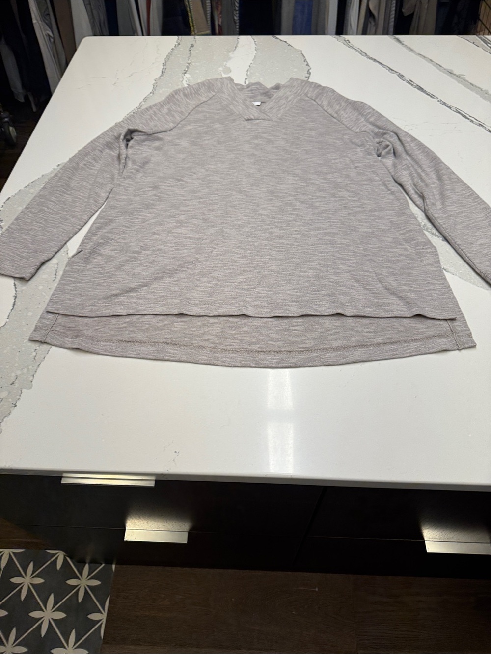 J. Jill Heathered Light Gray V-Notch Knit Pullover SzL